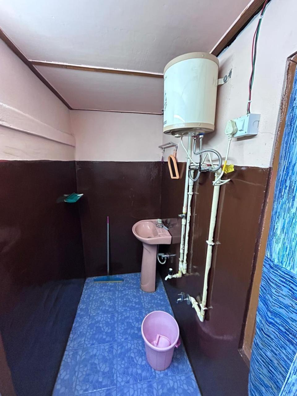 Orchid Park Homestay Sivasagar Luaran gambar